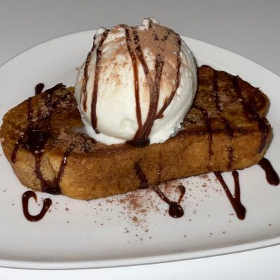 cafe rojas + Bar